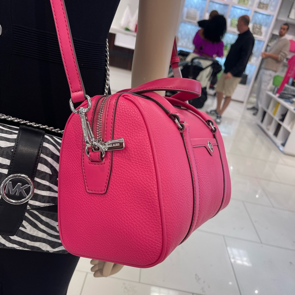 MICHAEL KORS JST TRAVEL MEDIUM DUFFLE SATCHEL SHOULDER CROSSBODY BAG MK SRAGONFR - Picture 14 of 16